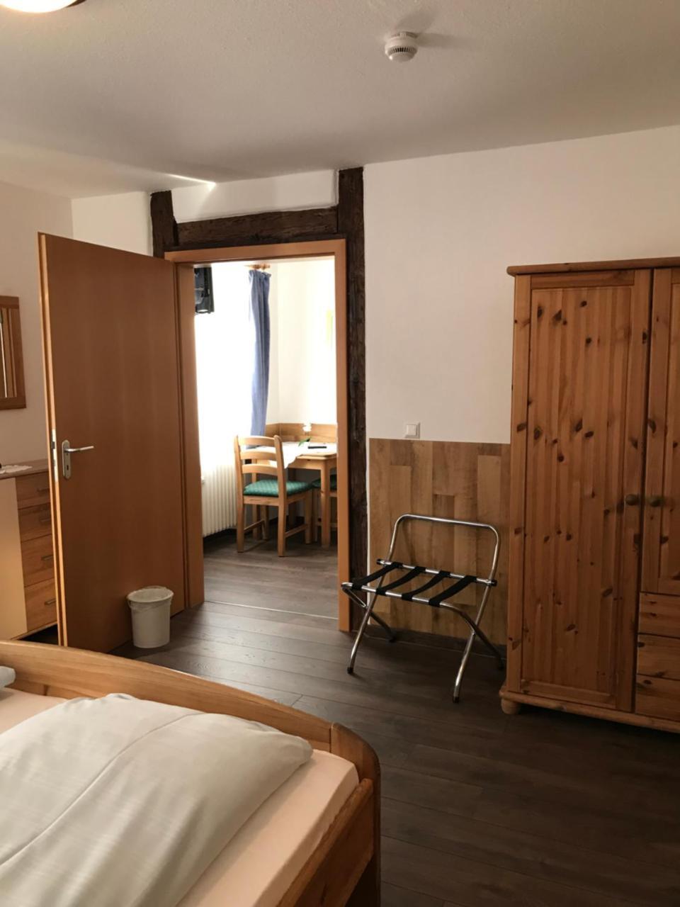Hotel Guntia Boardinghouse Günzburg Екстериор снимка