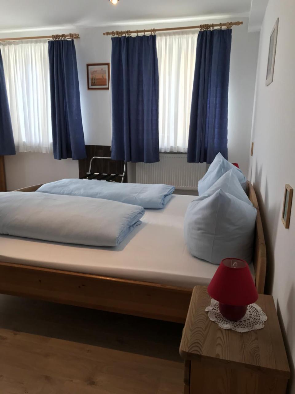 Hotel Guntia Boardinghouse Günzburg Екстериор снимка